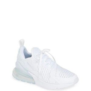 Nike air max 270 size 4